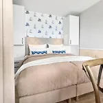 Meeresbrise - Haus Schoene Aussicht, App 3sb402 아파트 하일리겐하펜